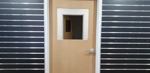 A closer view of the new door glazing.